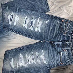 American Eagle distressed jeans